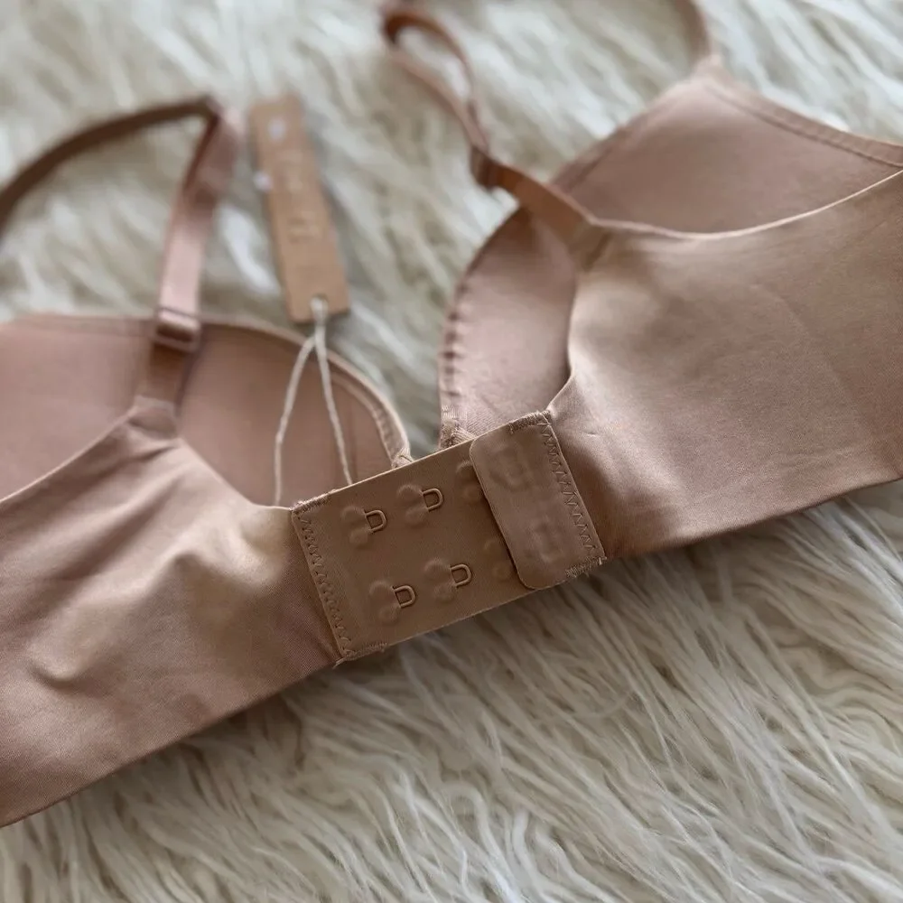 Skims Ultimate Push up Plunge Bra Clay Size 30C - Picture 7 of 8
